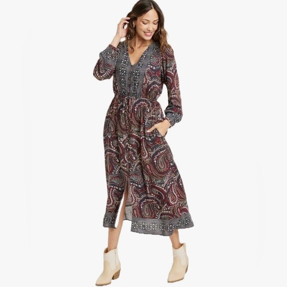 Knox Rose Long Sleeve Paisley Dress - Black and Brown - Picture 5 of 6
